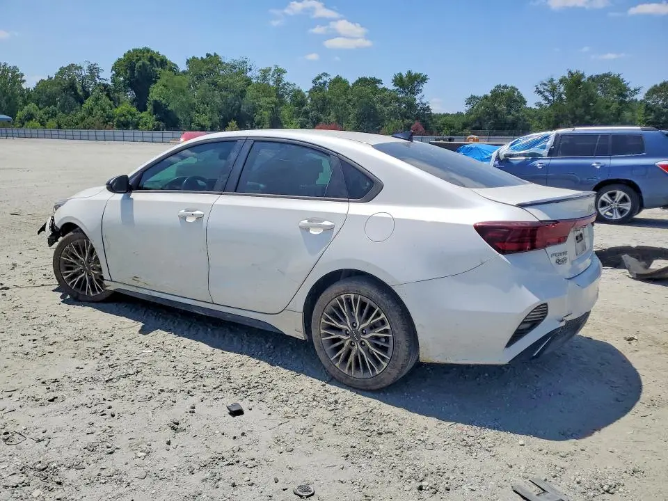 2022 KIA FORTE GT LINE  