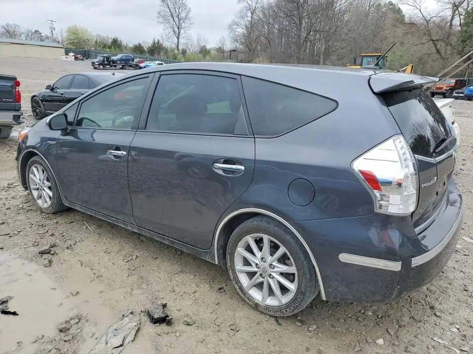 2013 TOYOTA PRIUS V FIVE  