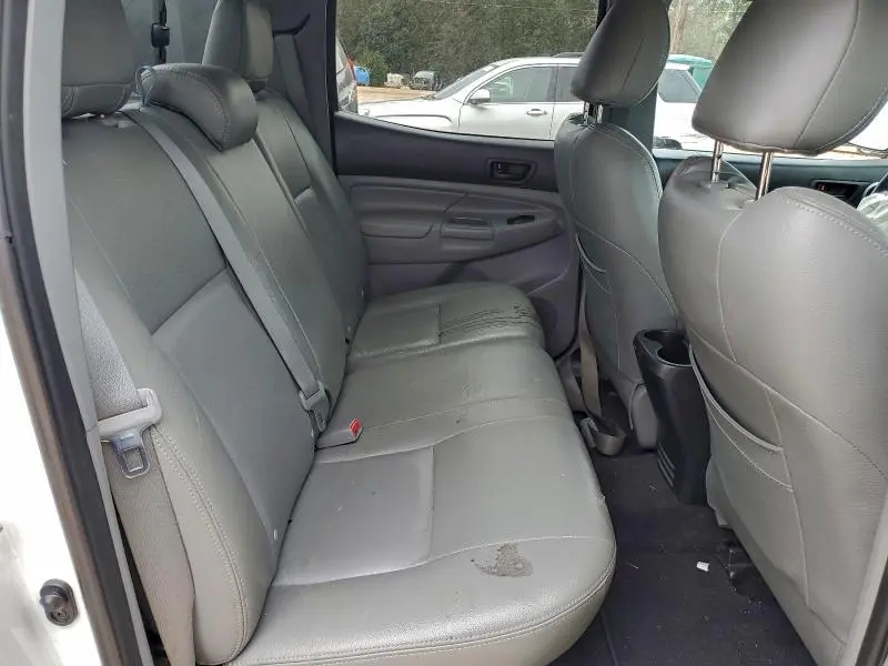 2014 TOYOTA TACOMA V6  