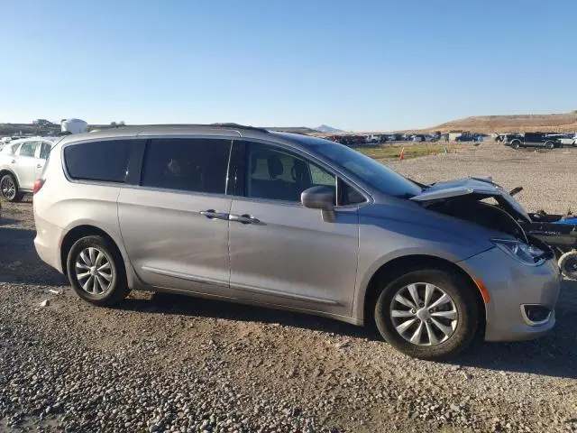 2017 CHRYSLER PACIFICA TOURING L  