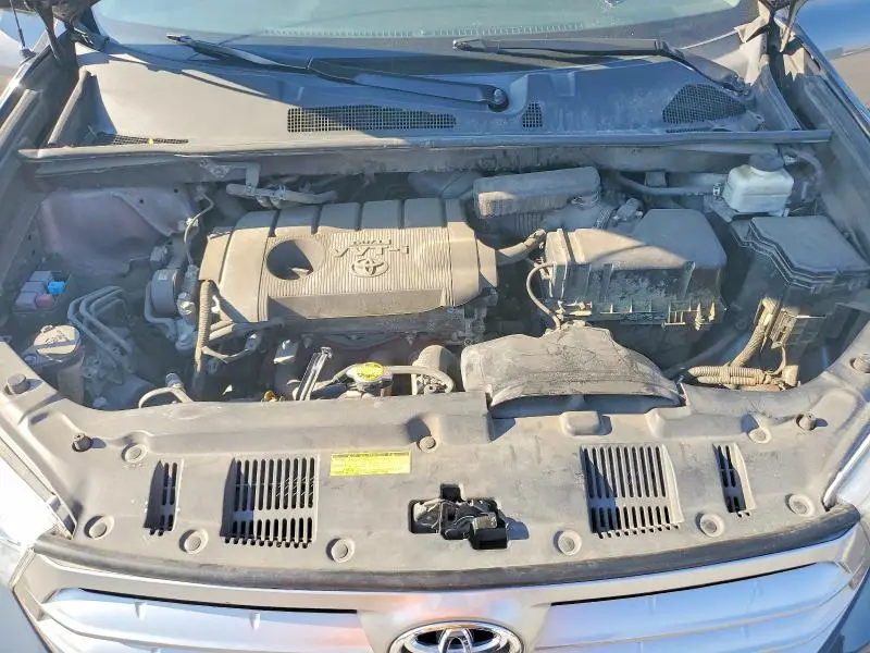 2012 TOYOTA HIGHLANDER BASE  