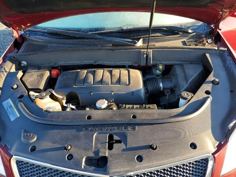 2010 CHEVROLET TRAVERSE LT  