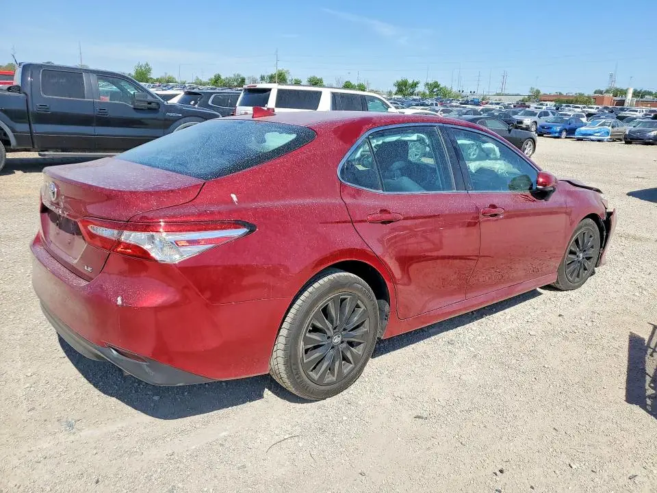 2019 TOYOTA CAMRY LE  