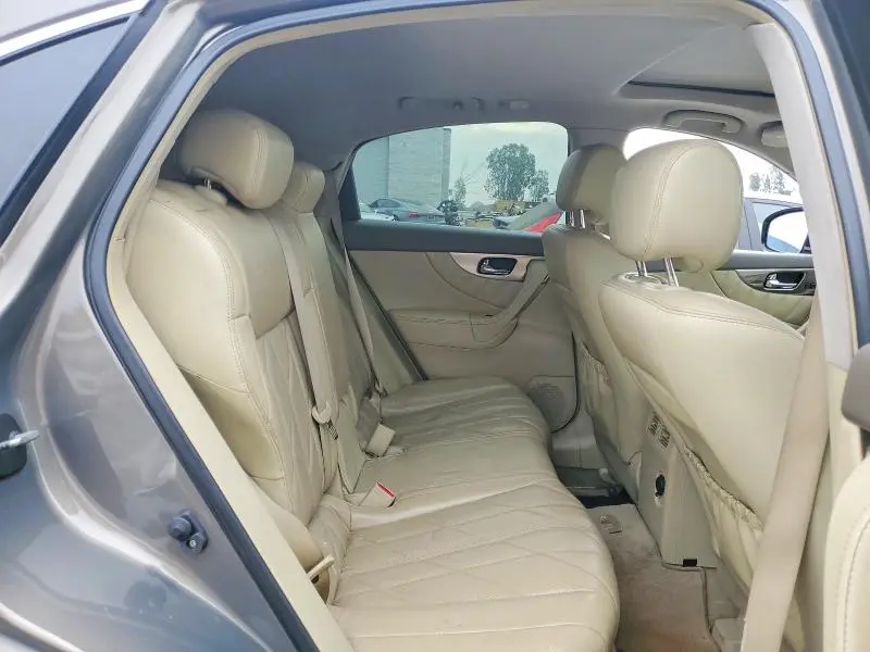 2010 INFINITI FX35   
