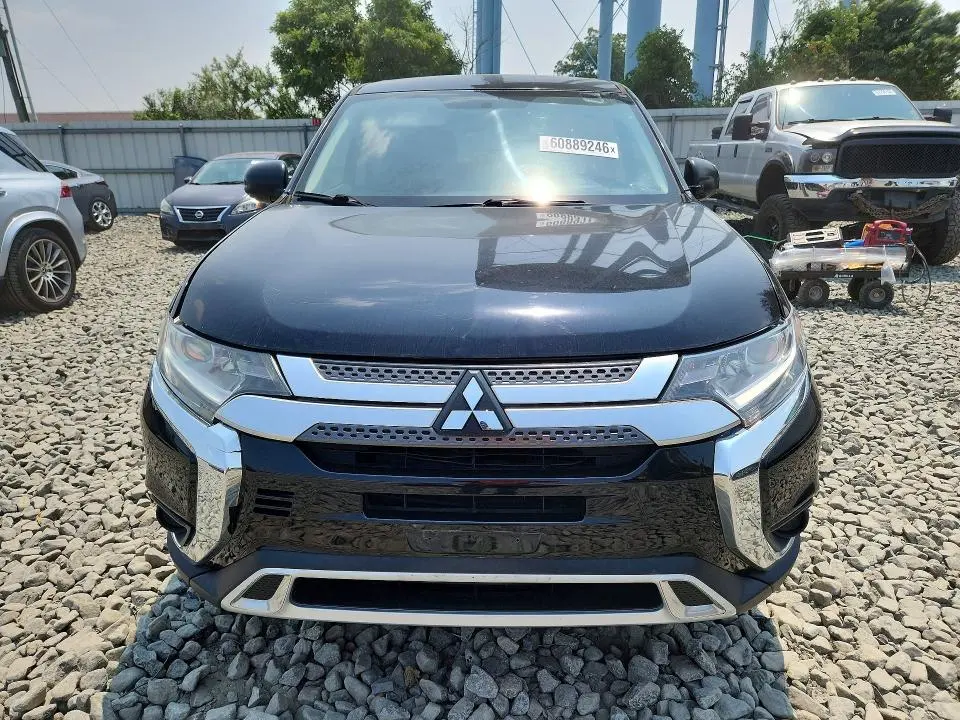2019 MITSUBISHI OUTLANDER ES  
