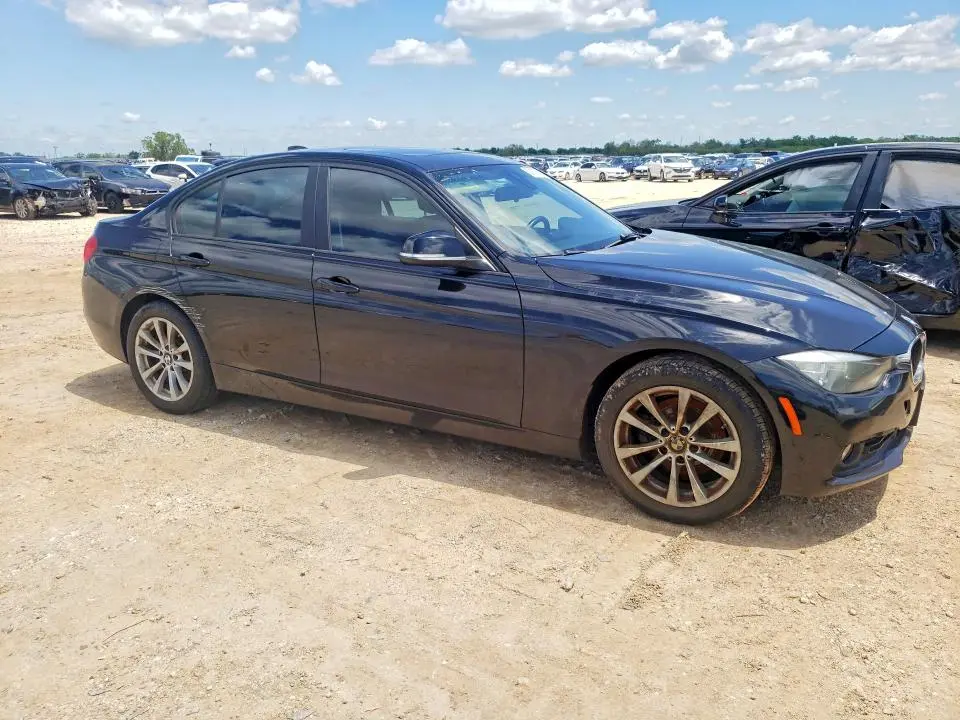 2017 BMW 320 I  