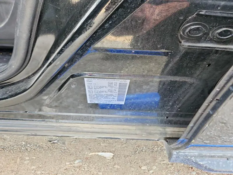 2015 NISSAN PATHFINDER SV  