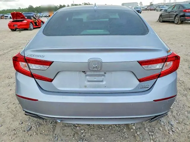 2020 HONDA ACCORD TOURING  