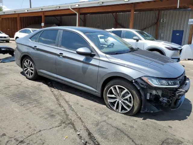 2025 VOLKSWAGEN JETTA SE  