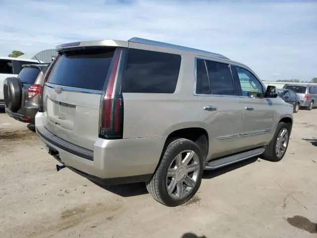 2016 CADILLAC ESCALADE LUXURY  