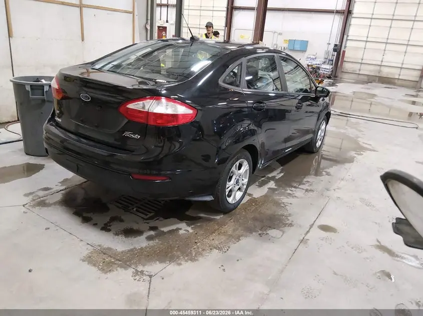 2014 FORD FIESTA SE