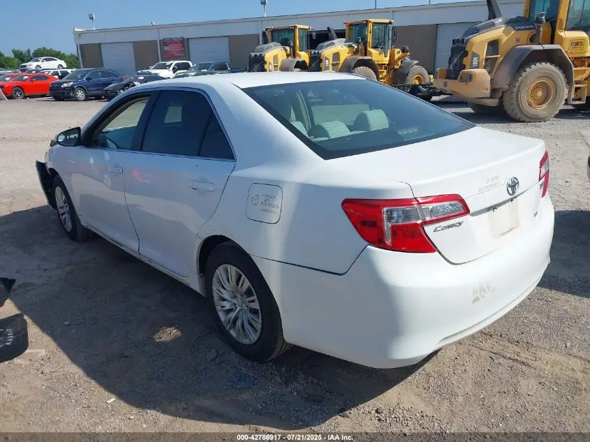 2012 TOYOTA CAMRY LE