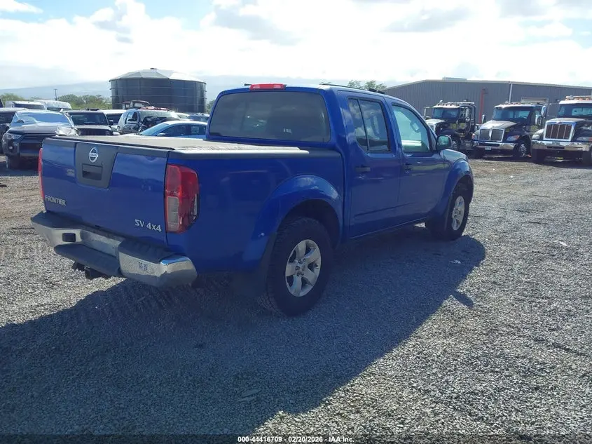 2012 NISSAN FRONTIER SV