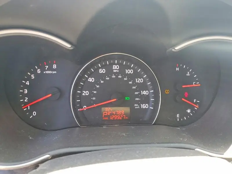 2014 KIA SORENTO LX  