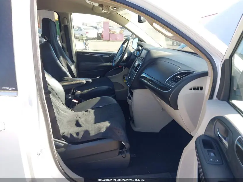 2014 CHRYSLER TOWN & COUNTRY TOURING