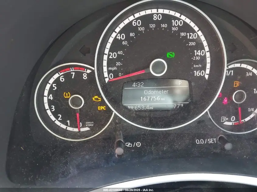 2013 VOLKSWAGEN BEETLE 2.0T TURBO