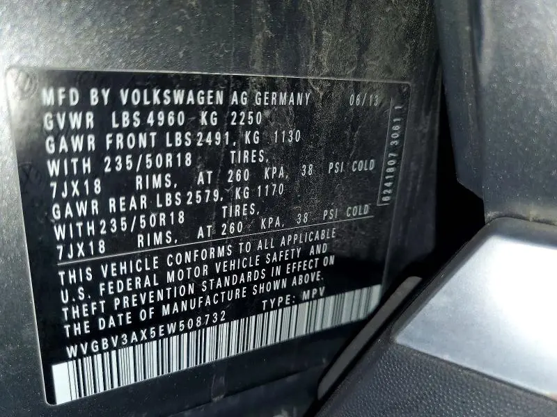 2014 VOLKSWAGEN TIGUAN S  