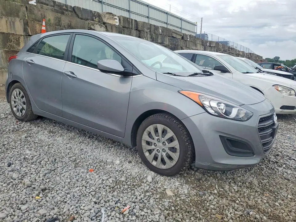 2016 HYUNDAI ELANTRA GT BASE  