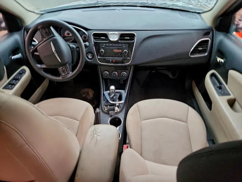 2013 CHRYSLER 200 LX  