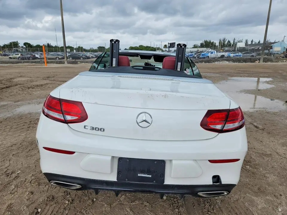 2023 MERCEDES-BENZ C 300  