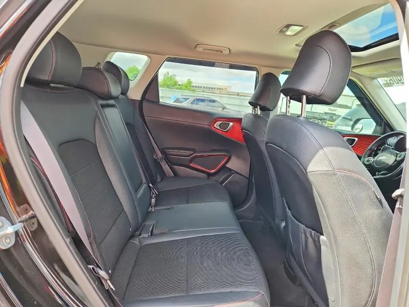 2021 KIA SOUL GT-LINE TURBO  