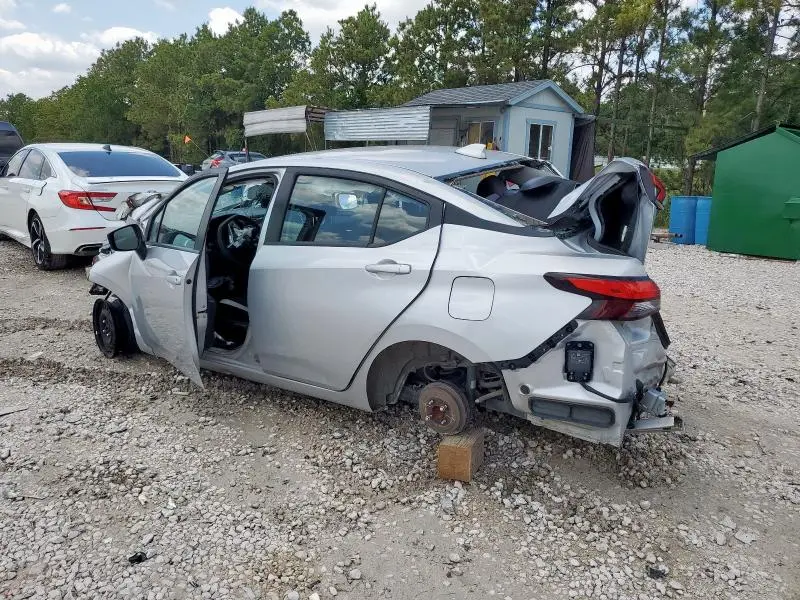 2021 NISSAN VERSA SV  