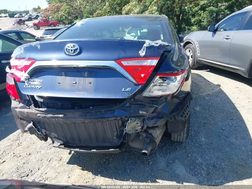 2017 TOYOTA CAMRY LE