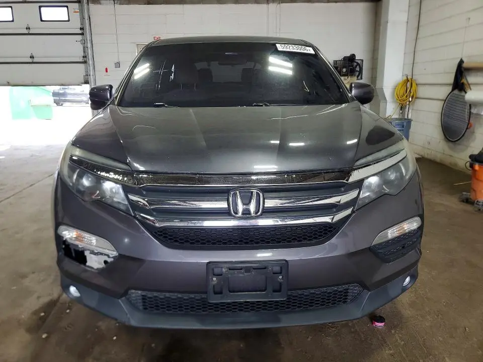 2017 HONDA PILOT EX  