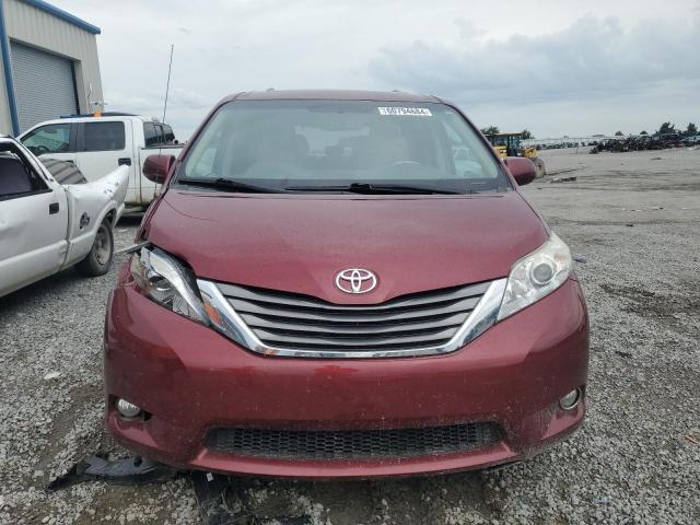 2014 TOYOTA SIENNA XLE