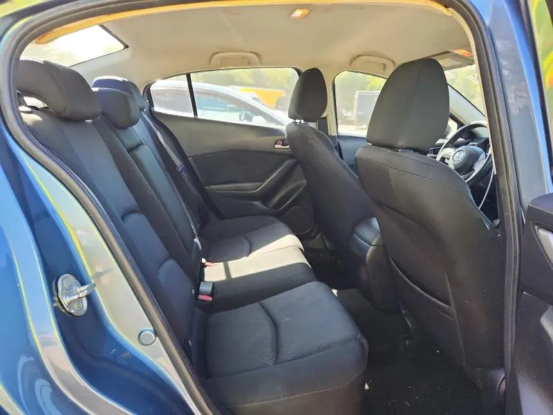 2016 MAZDA 3 SPORT  