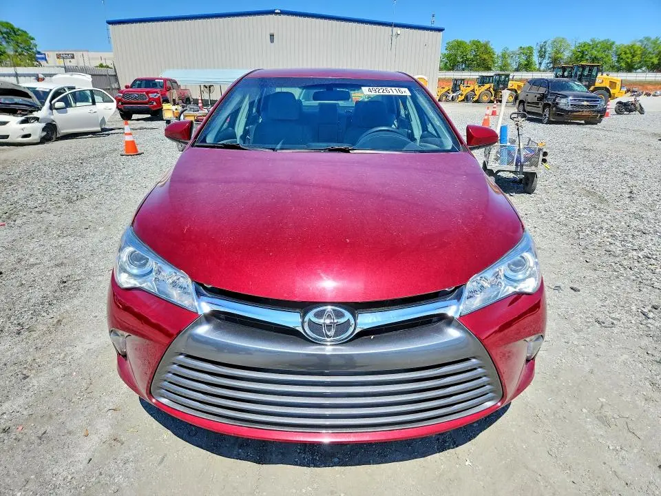 2016 TOYOTA CAMRY LE  