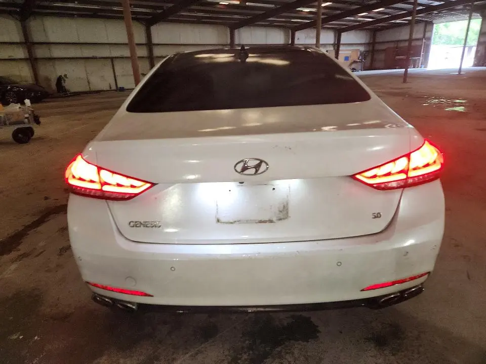2015 HYUNDAI GENESIS 5.0L  