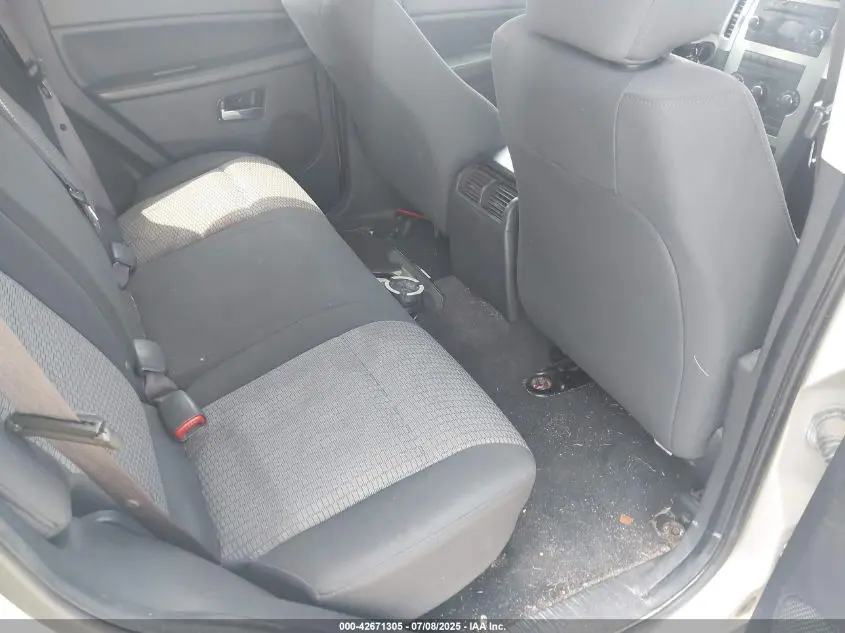 2010 JEEP GRAND CHEROKEE LAREDO