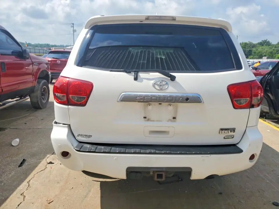 2016 TOYOTA SEQOUIA   
