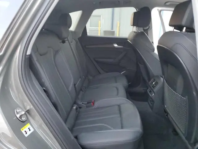 2023 AUDI Q5 E PREMIUM 55  