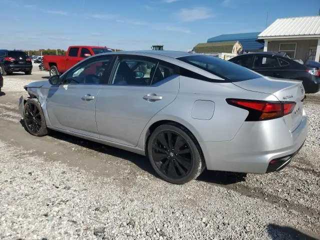 2021 NISSAN ALTIMA SR  