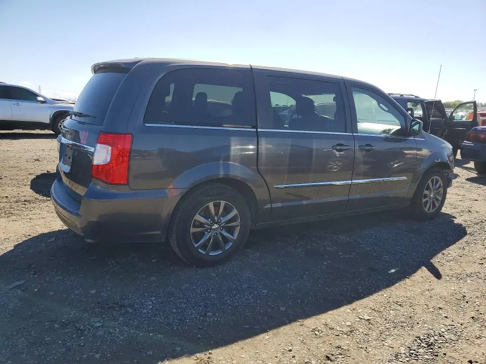 2015 CHRYSLER TOWN & CTY   