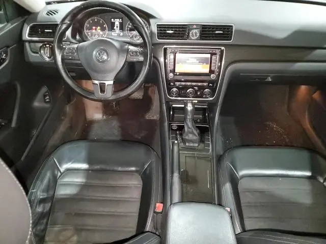 2012 VOLKSWAGEN PASSAT SEL  