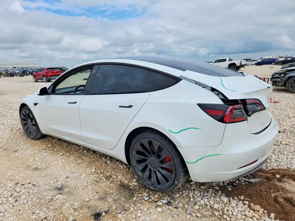 2023 TESLA MODEL 3   