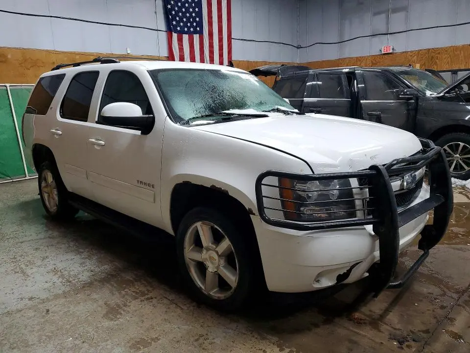 2011 CHEVROLET TAHOE K1500 LT  