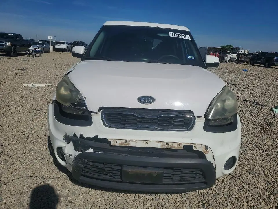 2012 KIA SOUL +  