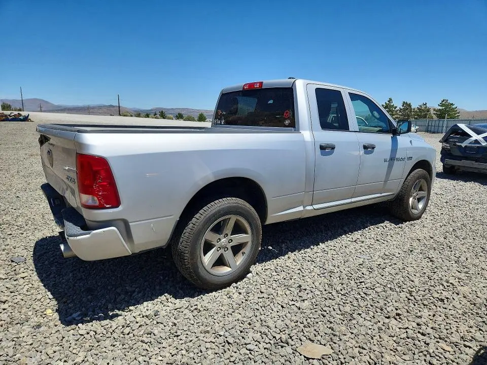 2012 DODGE RAM 1500 ST  