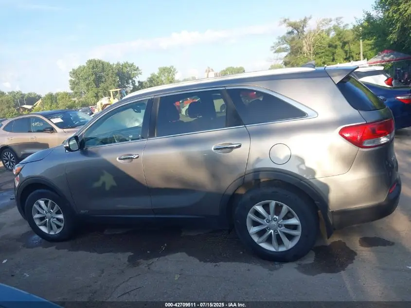 2016 KIA SORENTO 2.4L LX