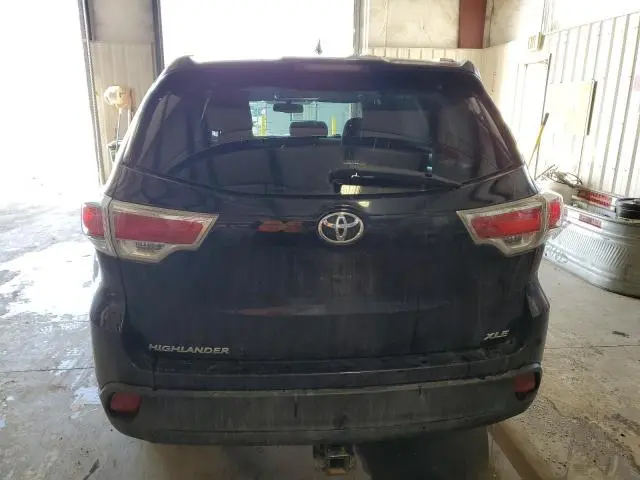 2015 TOYOTA HIGHLANDER XLE  