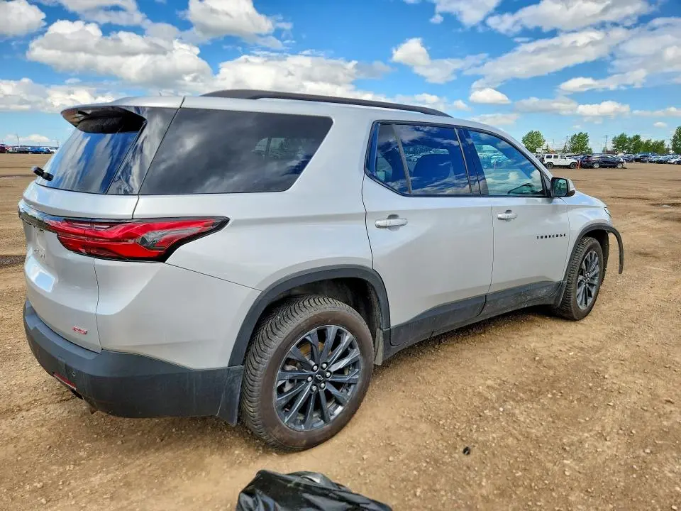2022 CHEVROLET TRAVERSE RS  