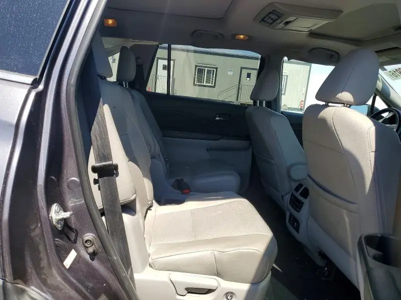 2016 HONDA PILOT ELITE  