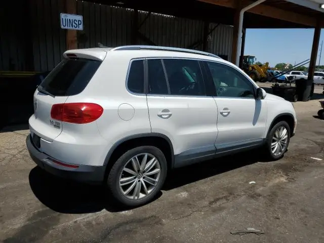 2013 VOLKSWAGEN TIGUAN S  