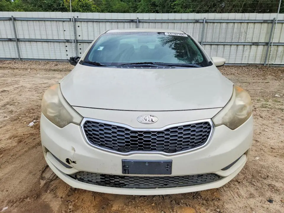 2014 KIA FORTE LX  