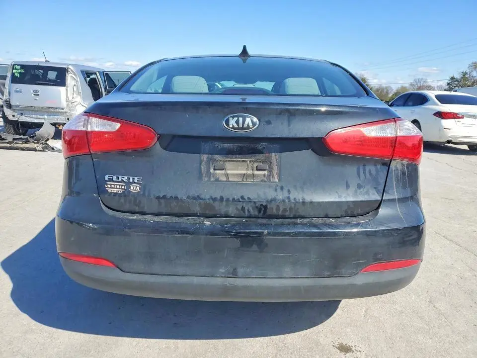 2015 KIA FORTE LX  