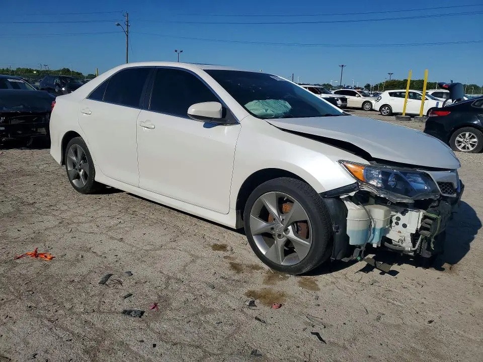 2012 TOYOTA CAMRY SE SPORT LIMITED EDITION  